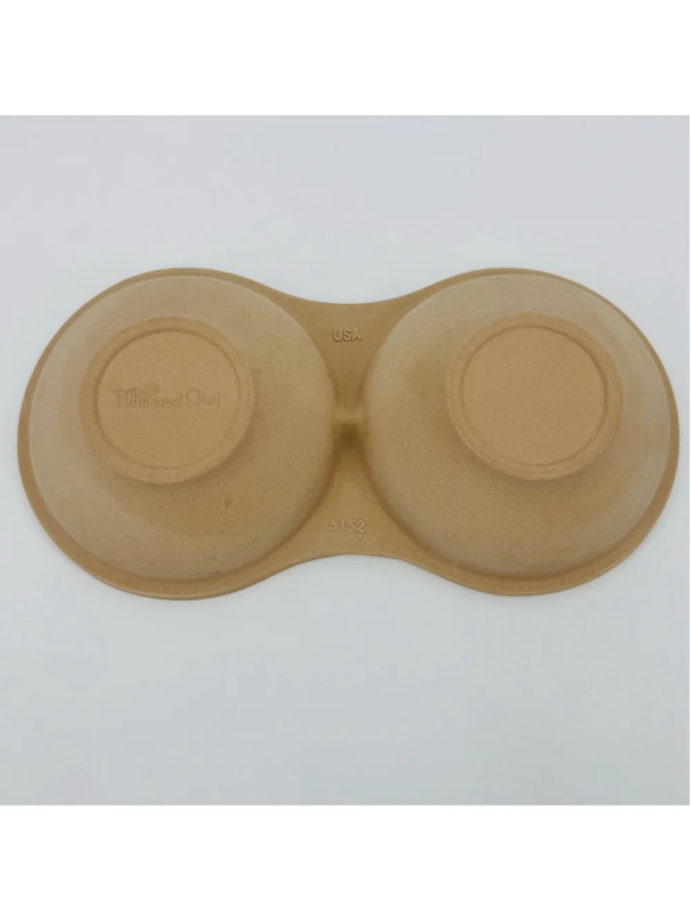 Pampered Chef Beige Stoneware Microwave Egg Cooker Double Baker